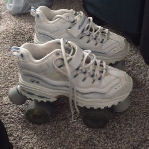 Sketchers Roller Skates